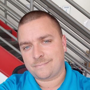 Meet your Posher, Chris